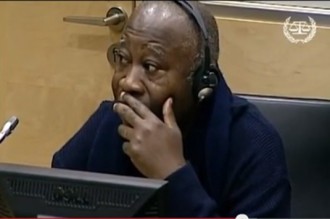 Côte dÂ’Ivoire : Affaire Gbagbo, la CPI suspend le délai fixé à  la défense pour ses observations 